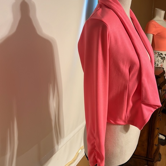 Body central jacket - Picture 3 of 5